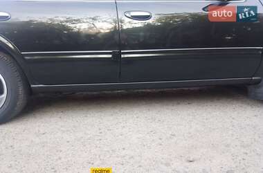 Седан Nissan Maxima 1997 в 