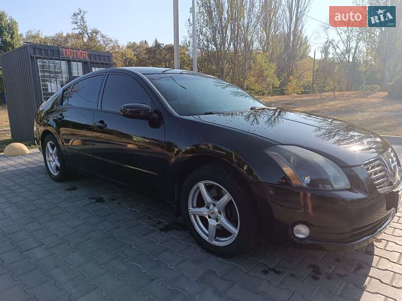 Седан Nissan Maxima 2005 в Кривом Роге
