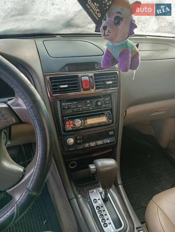 Nissan Maxima 2001
