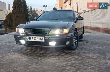 Седан Nissan Maxima 1998 в Царичанке