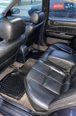 Седан Nissan Maxima 1996 в 