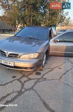 Седан Nissan Maxima 2002 в Днепре