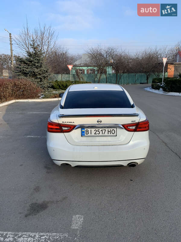 Седан Nissan Maxima 2015 в Полтаве