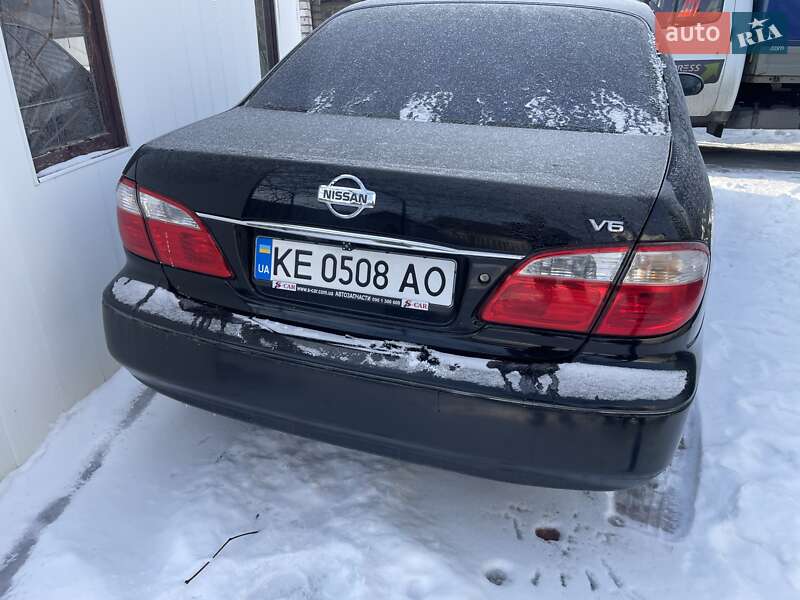 Седан Nissan Maxima 2001 в Днепре