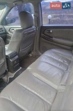 Седан Nissan Maxima 2000 в Івано-Франківську