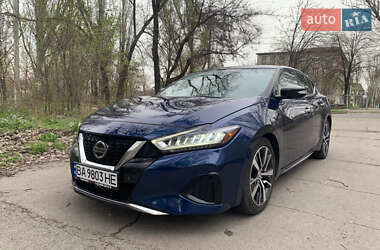 Седан Nissan Maxima 2018 в 