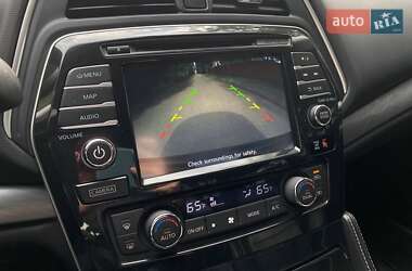 Седан Nissan Maxima 2016 в 