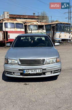 Седан Nissan Maxima 2000 в 