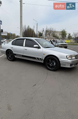 Седан Nissan Maxima 1995 в 