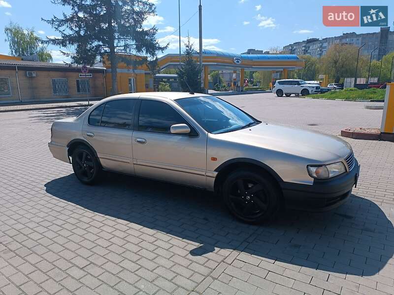 Седан Nissan Maxima 1995 в Ровно фото 8 Седан Nissan Maxima 1995 в Ровно