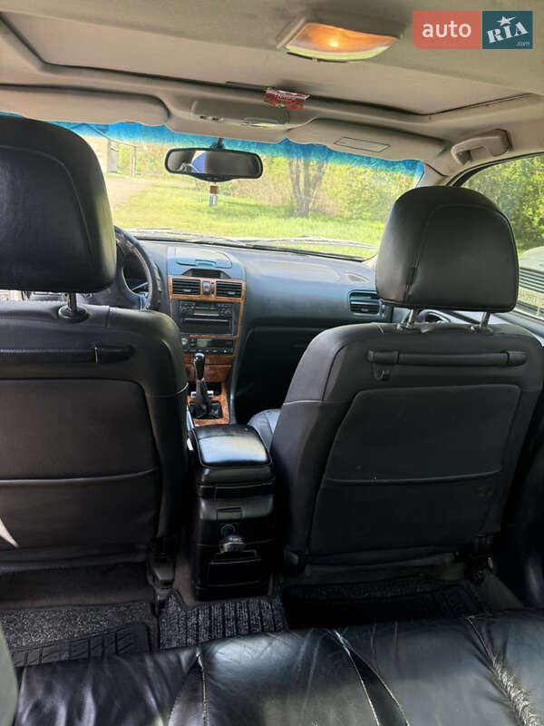 Седан Nissan Maxima 2003 в Голованевске