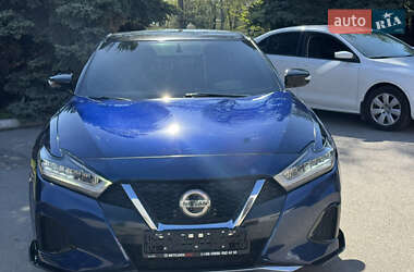 Седан Nissan Maxima 2018 в 