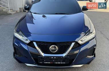 Седан Nissan Maxima 2018 в 