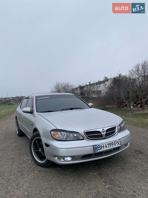 Nissan Maxima 2002