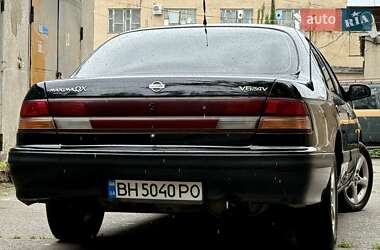 Седан Nissan Maxima 1996 в 