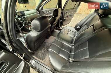 Седан Nissan Maxima 1996 в 