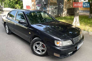 Седан Nissan Maxima 1995 в Измаиле