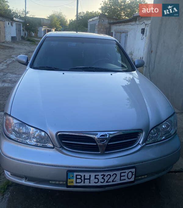 Седан Nissan Maxima 2001 в Одесі