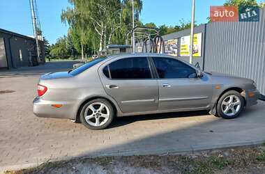 Седан Nissan Maxima 2002 в 