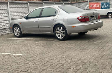 Седан Nissan Maxima 2003 в 