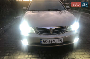 Седан Nissan Maxima 2003 в Ужгороді