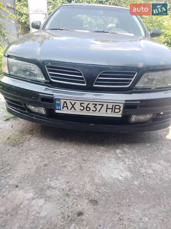 Седан Nissan Maxima 1997 в 