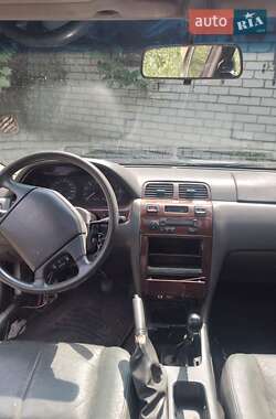 Седан Nissan Maxima 1997 в 