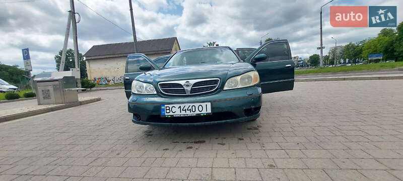 Седан Nissan Maxima 2001 в Дрогобичі