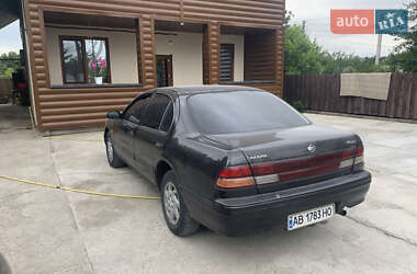 Седан Nissan Maxima 1996 в 