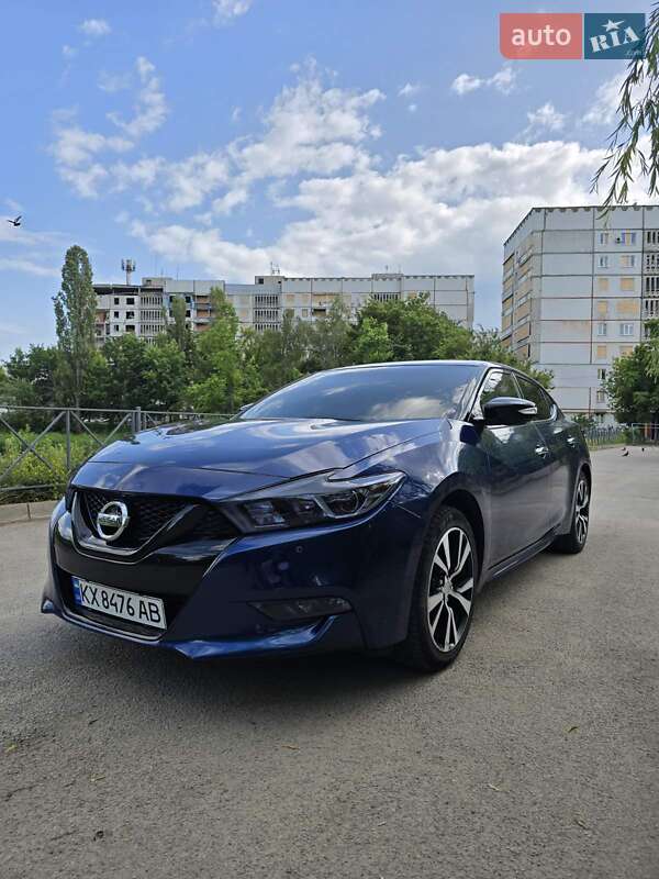 Седан Nissan Maxima 2018 в Киеве фото 2 Седан Nissan Maxima 2018 в Киеве