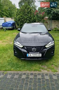 Седан Nissan Maxima 2019 в 
