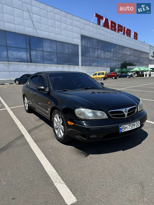 Седан Nissan Maxima 2004 в Белгороде-Днестровском