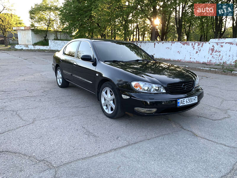Седан Nissan Maxima 2005 в Нікополі