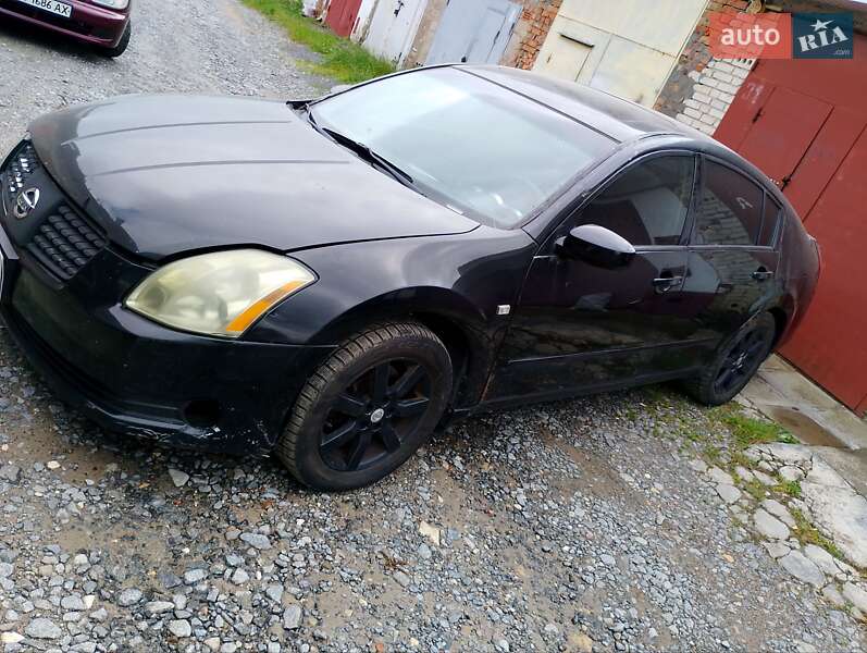 Седан Nissan Maxima 2003 в Хмельницком