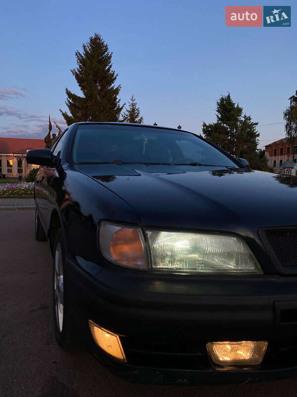 Nissan Maxima 1996