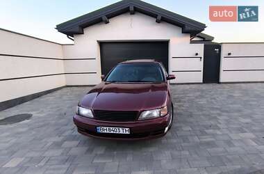 Седан Nissan Maxima 1996 в Одессе