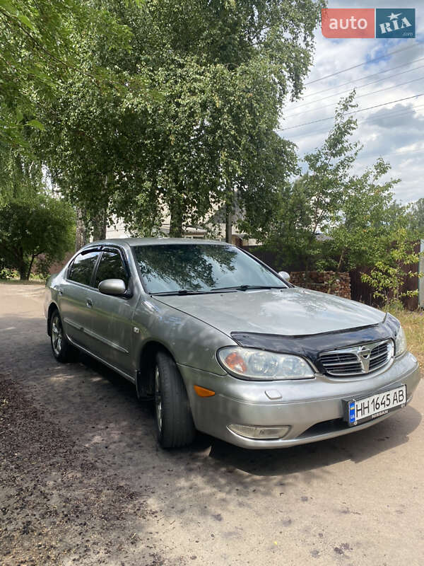 Седан Nissan Maxima 2002 в Чернигове
