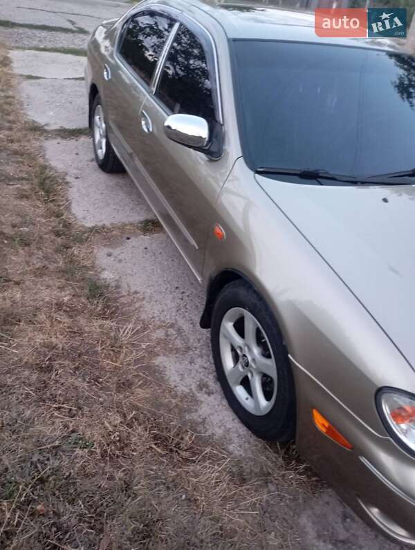 Седан Nissan Maxima 2002 в Одессе