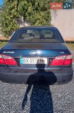 Седан Nissan Maxima 2002 в Понинке