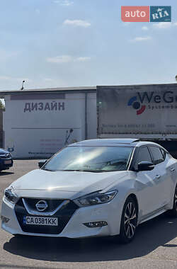 Седан Nissan Maxima 2018 в Черкасах