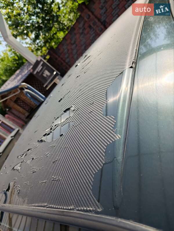 Седан Nissan Maxima 1997 в Ровно