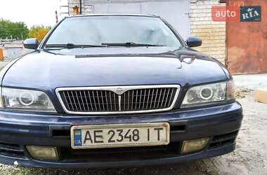 Седан Nissan Maxima 1997 в Днепре