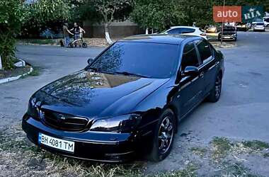 Седан Nissan Maxima 2002 в 