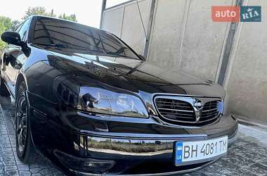 Седан Nissan Maxima 2002 в 