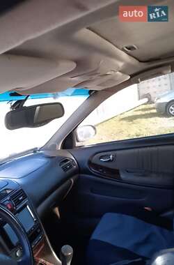 Седан Nissan Maxima 2002 в Понинке