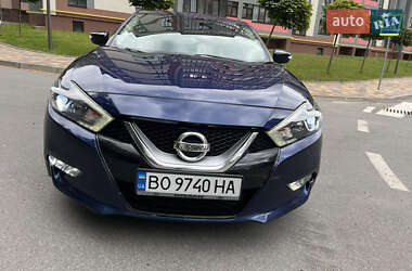 Седан Nissan Maxima 2015 в Теофиполе