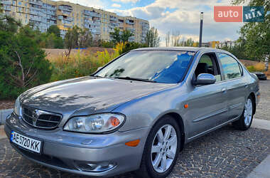 Седан Nissan Maxima 2004 в Днепре