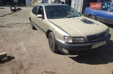 Седан Nissan Maxima 1999 в Днепре