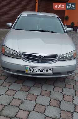 Седан Nissan Maxima 2004 в Сваляве