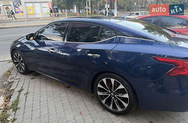 Седан Nissan Maxima 2015 в 